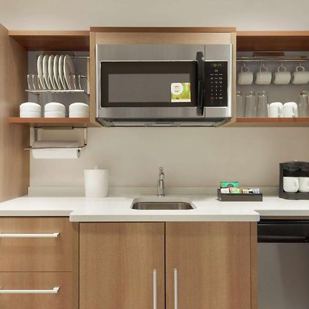 Home2 Suites By Hilton Bismarck Esterno foto