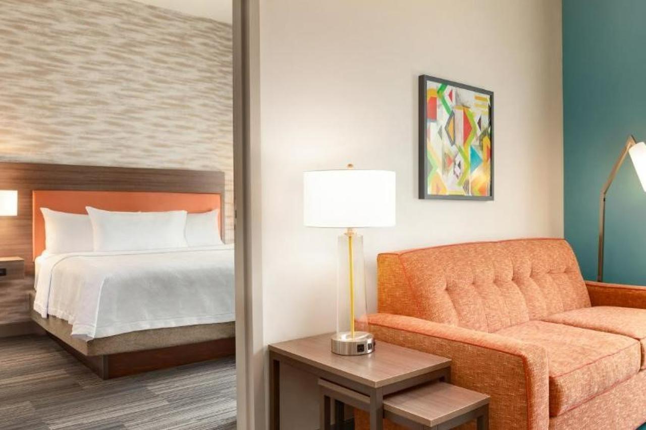 Home2 Suites By Hilton Bismarck Esterno foto