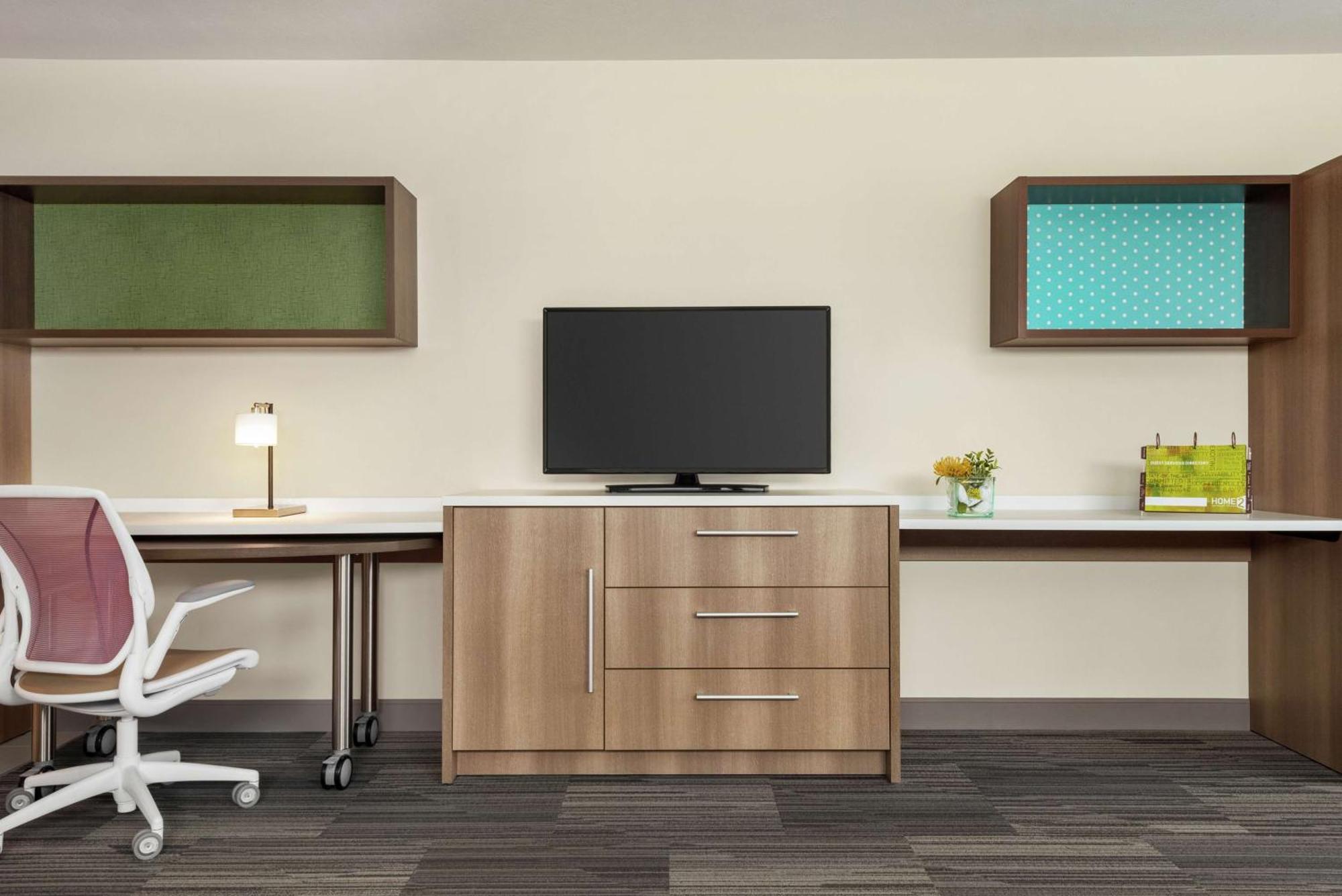 Home2 Suites By Hilton Bismarck Esterno foto