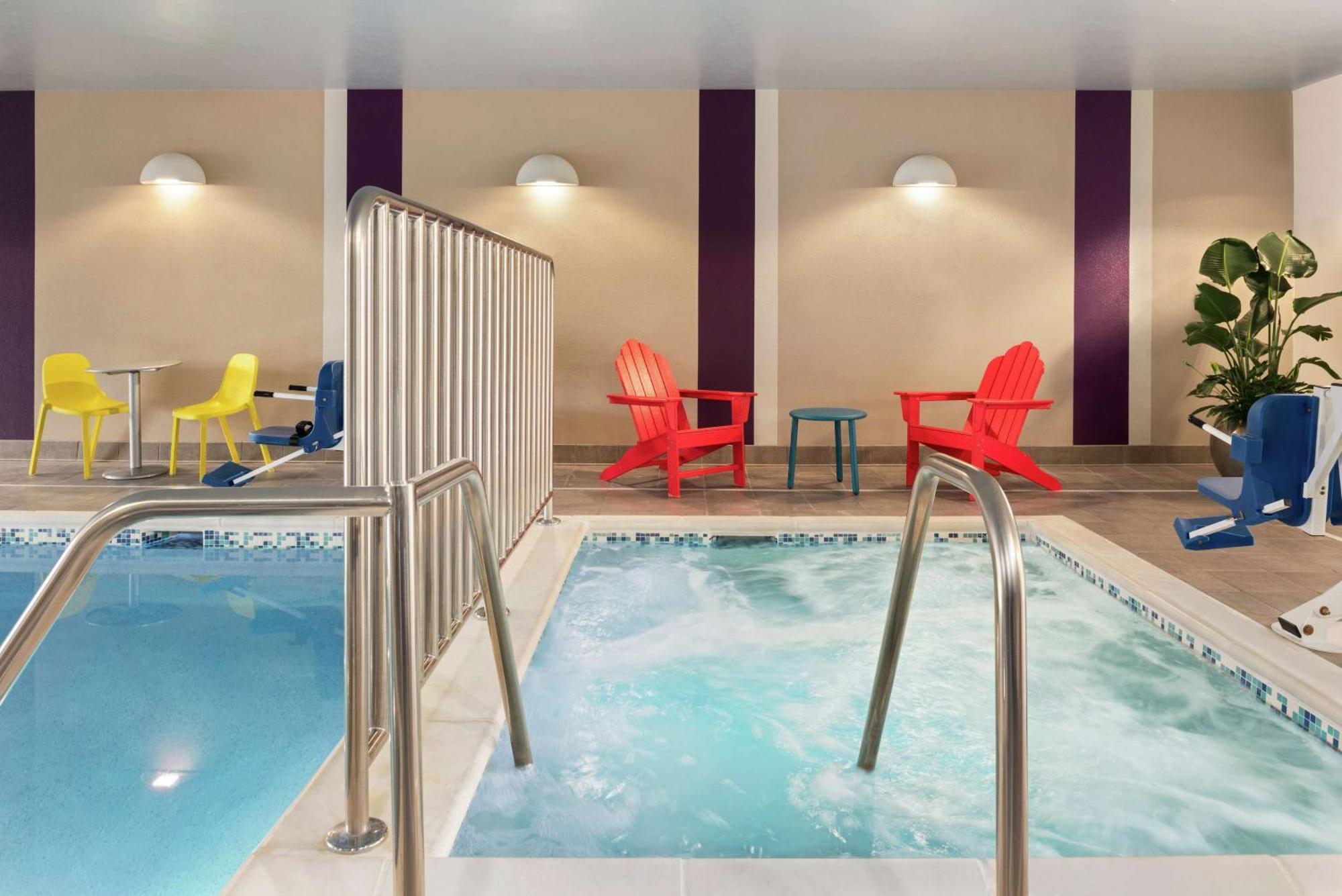 Home2 Suites By Hilton Bismarck Esterno foto