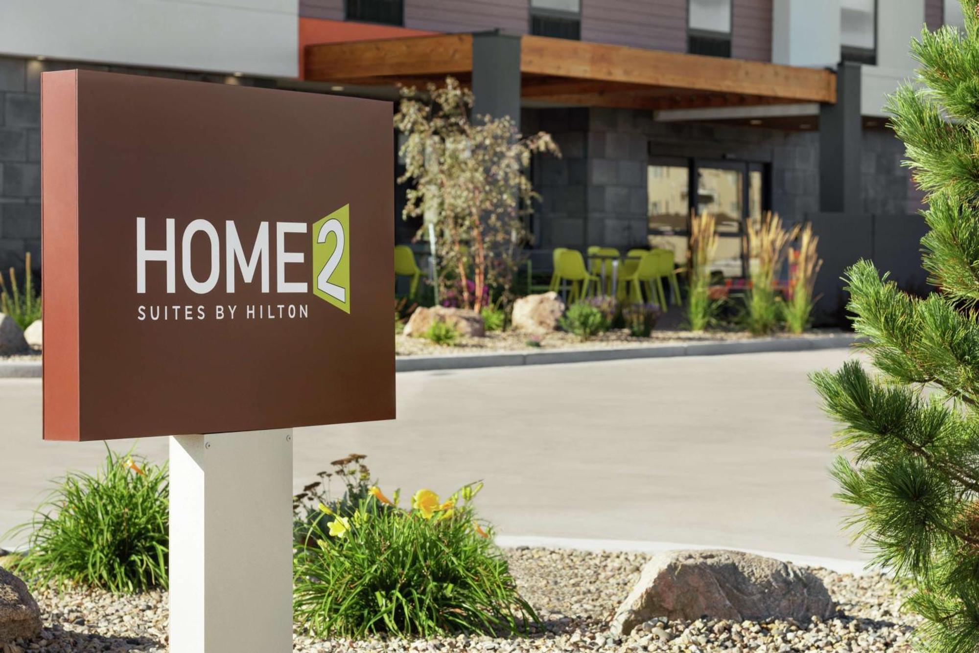 Home2 Suites By Hilton Bismarck Esterno foto